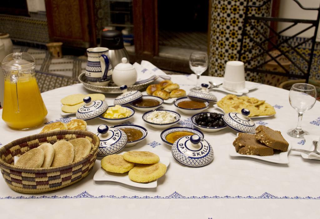 Riad Dar Skalli & SPA Fez Esterno foto