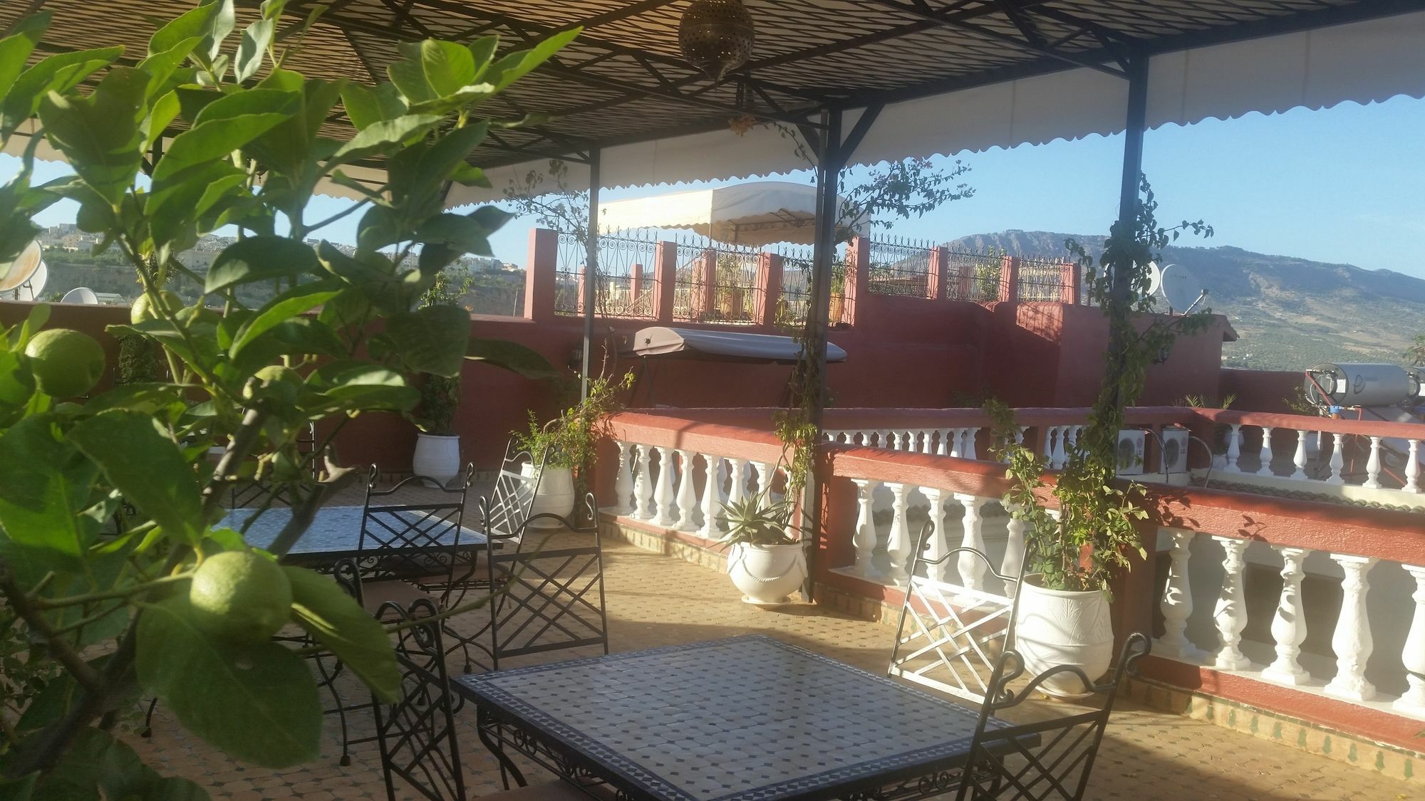 Riad Dar Skalli & SPA Fez Esterno foto